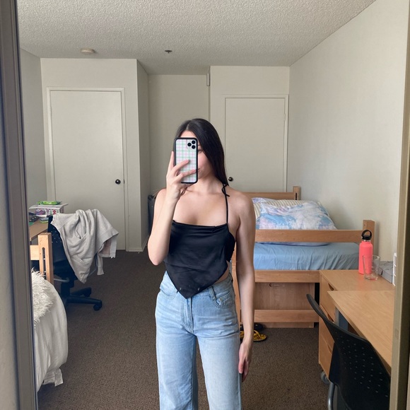 Beginning Boutique Scarf Top - Picture 5 of 5